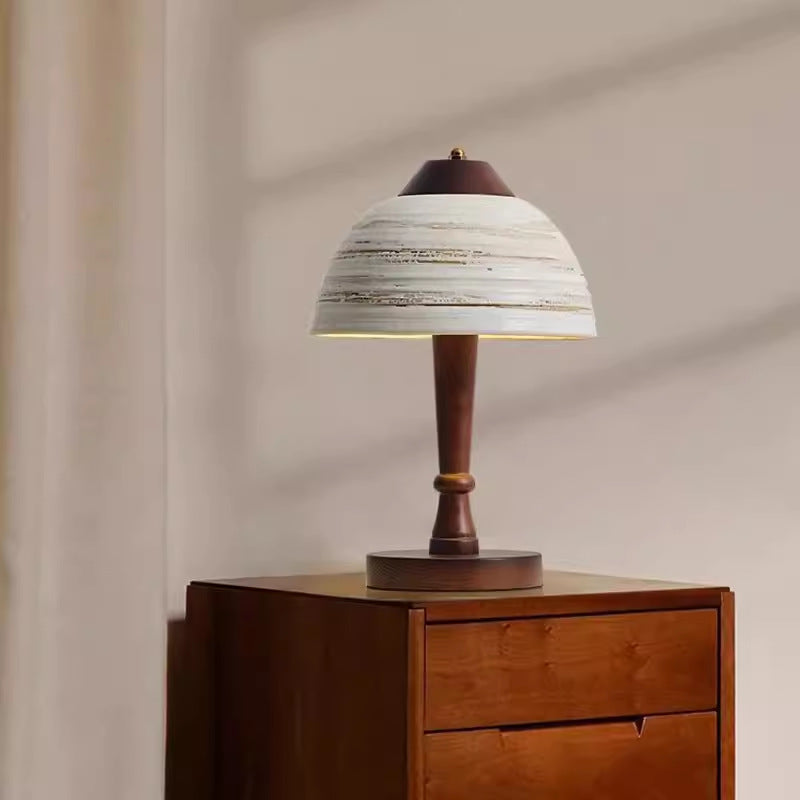 Avix Table Lamp