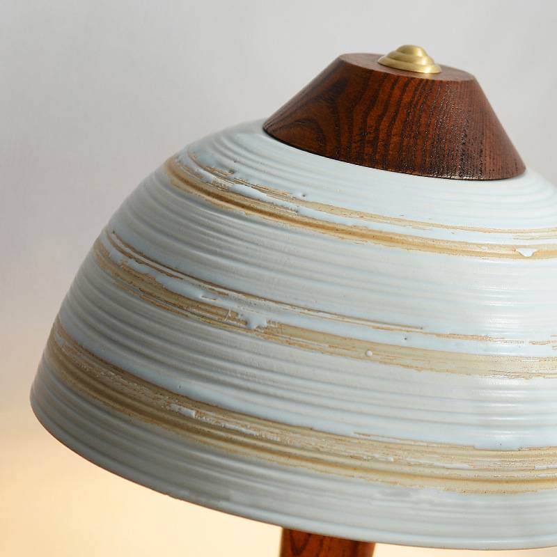 Avix Table Lamp