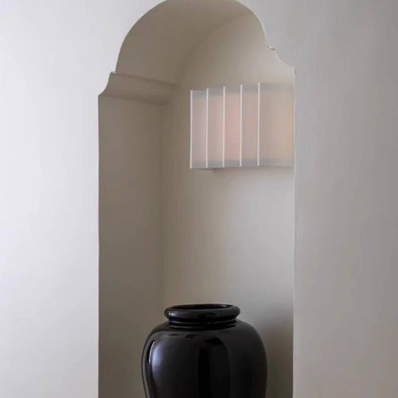Forma Wall Lamp