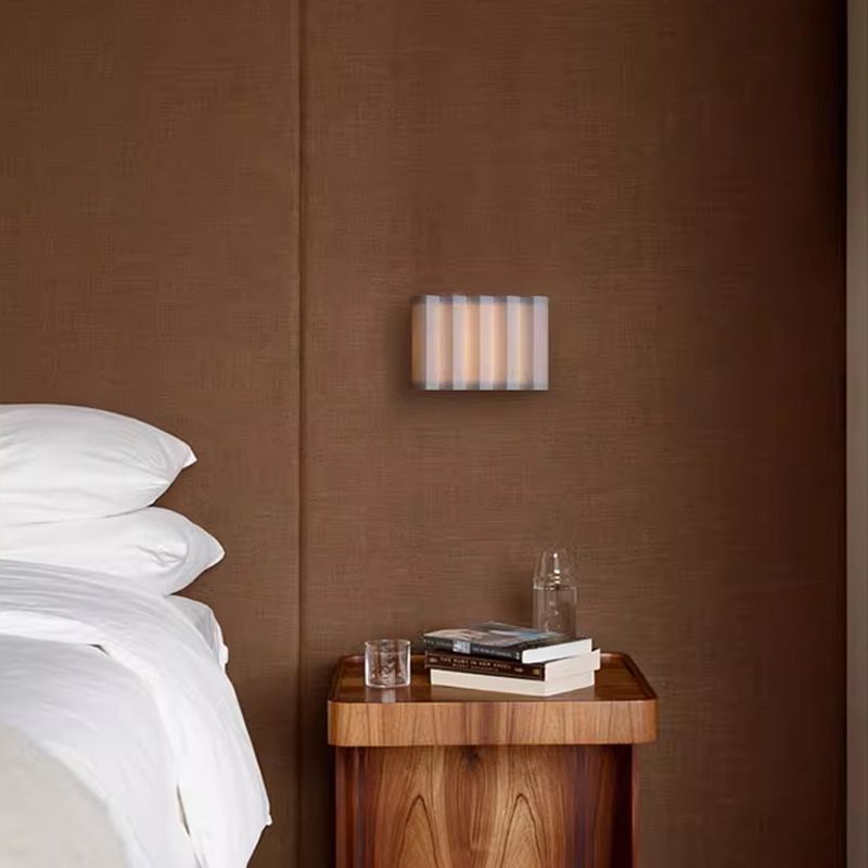 Forma Wall Lamp