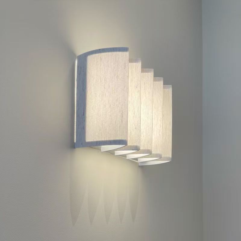 Forma Wall Lamp